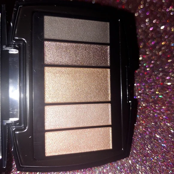 Eye Adore You Ombre Effects 5-Color Eyeshadow Palette Lancome